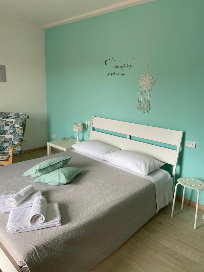 Il Nido Di Tiffany Apartman Massino Visconti Kültér fotó