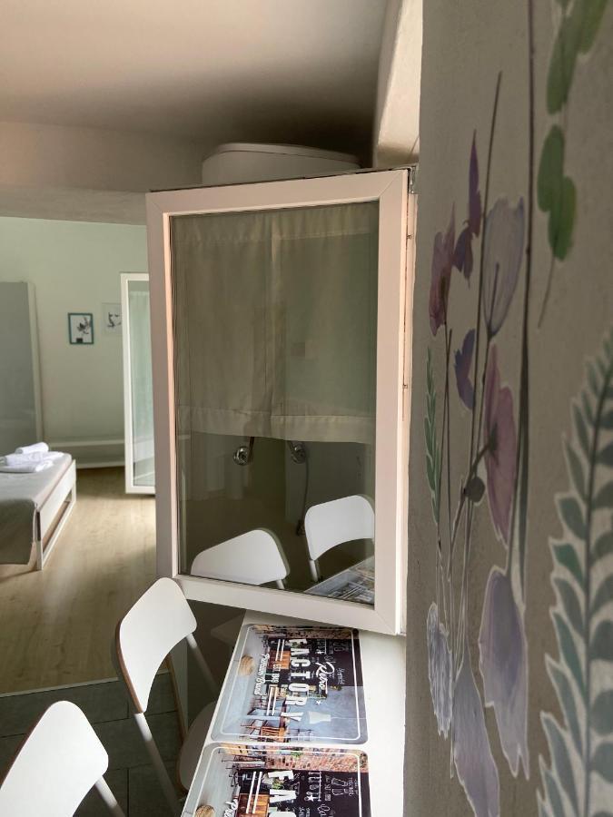 Il Nido Di Tiffany Apartman Massino Visconti Kültér fotó