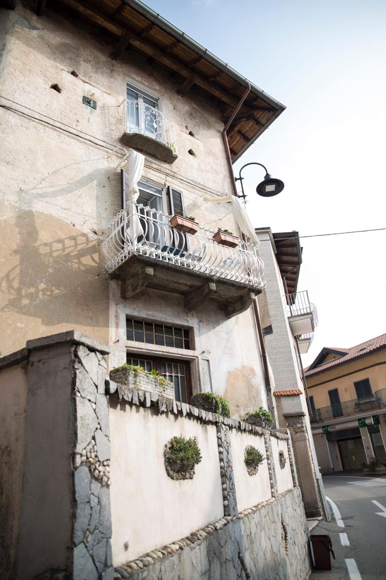Il Nido Di Tiffany Apartman Massino Visconti Kültér fotó